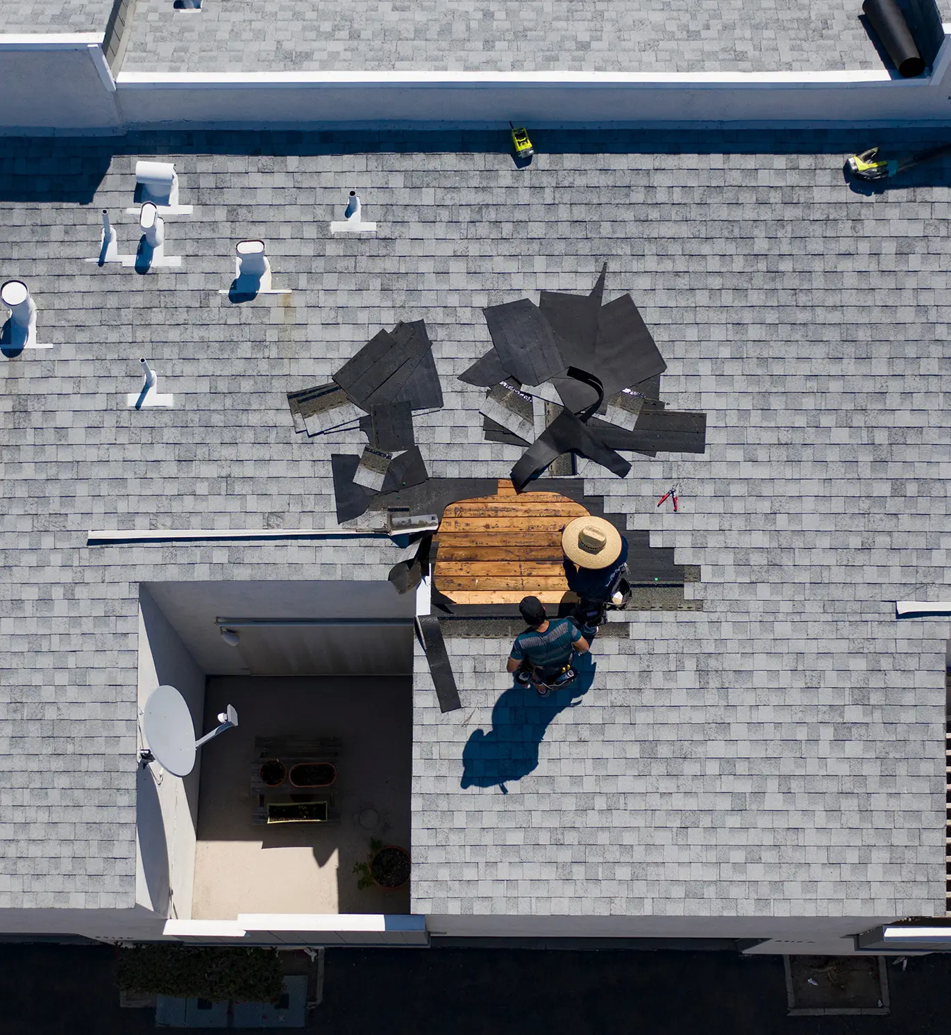 Roof Repair Inspection In Progress on house in st louis mo